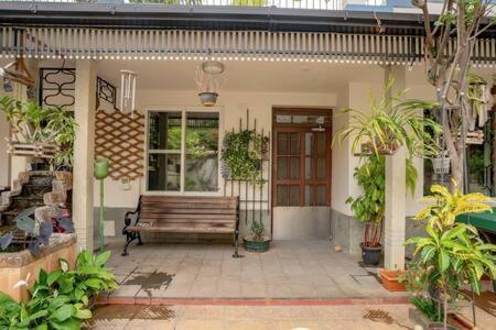 Eden Garden Villa By Jadecaps Nr Mg Road Garden Bangalore Esterno foto