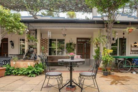 Eden Garden Villa By Jadecaps Nr Mg Road Garden Bangalore Esterno foto